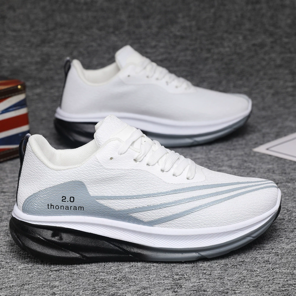 Breathable sports shoes, men's shock-absorbing casual footwear, for running, soft sole, plus size