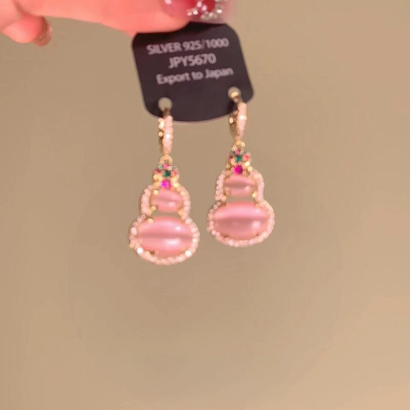 Pendant, fashionable red earrings, cat's eye, city style, high-quality style, light luxury style