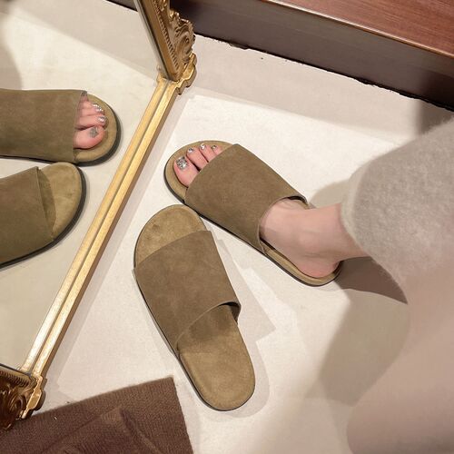 Fairy Wind One Size Universal Women's Summer 2025 New Korean Style Comfortable Flat Sandals for Outdoor Wear
