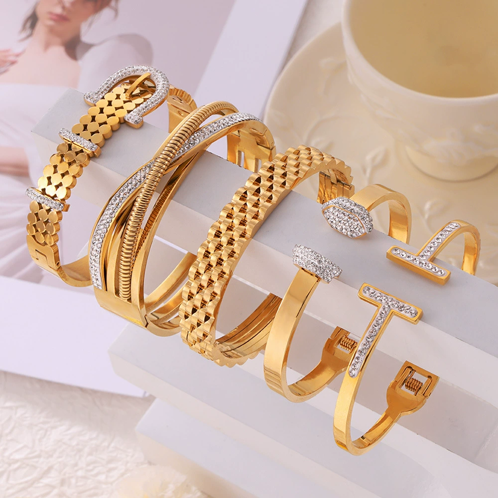 Watch strap stainless steel, creative design bracelet, decorations, European style, high-quality style