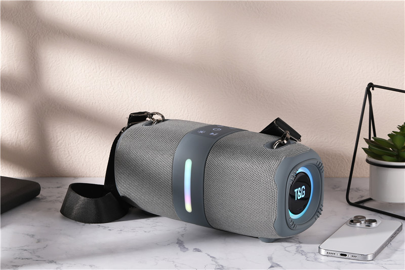 Altavoz Bluetooth transfronterizo TG669 Tarjeta portátil para exteriores de alto volumen U Disco de radio Subwoofer Correa de audio