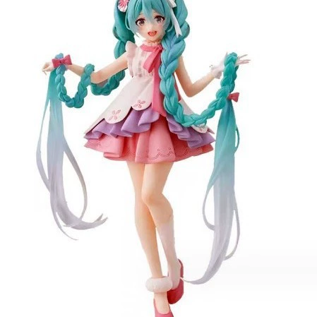Фигурка Hatsune Miku, ПВХ, ~23 см — варианты Sakura и Cinderella в коробке