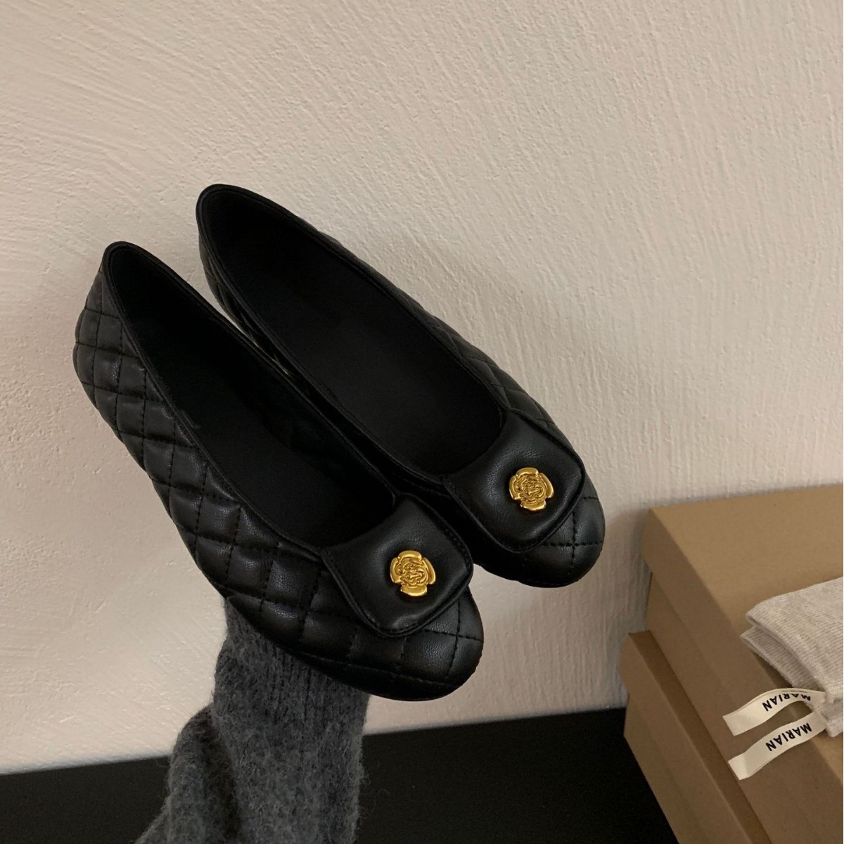 Early Spring New Style! Black Flat Loafers for Women 2026, Elegant Ballet Mary Jane Shoes, Single Shoes with Bow, Chanel Style