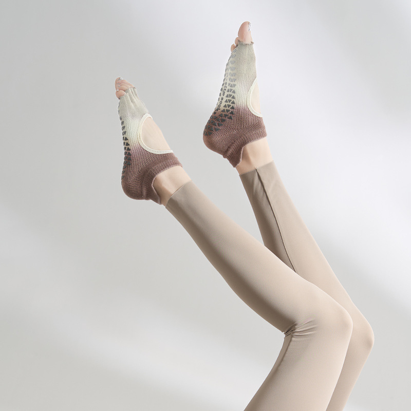 Calcetines de yoga para otoño e invierno, calcetines de cinco dedos, calcetines antideslizantes para Pilates, calcetines deportivos profesionales para mujer con dedos separados, venta al por mayor con espalda abierta.