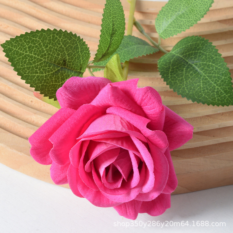 フランネルのバラの花束をシミュレーションしました。|undefined