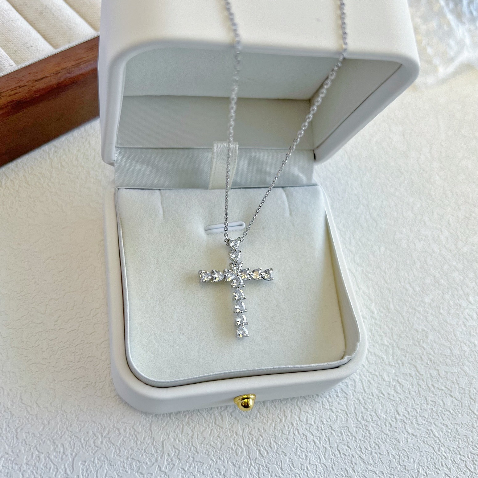 5g Weight 925 Sterling Silver Pendant Material Zircon Inlay Material Pendant Necklace Classification 925 sterling silver Chain Material 1 Piece Quantity Holiday, Daily Occasion 925 Sterling Silver Material Geometric, Cross Pattern Women's Gender Plating, Inlay Design IG Style, Modern Style Style 925 Sterling Silver Zircon Plating Inlay Geometric Cross Pendant Necklace 17
