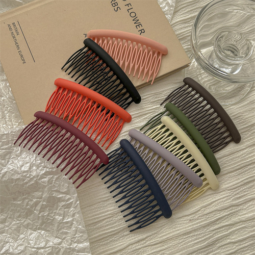 Minimalist matte hair clip for women, bun hair ornament, back of the head messy hair styling tool, hair tie for side bangs fixed hair comb