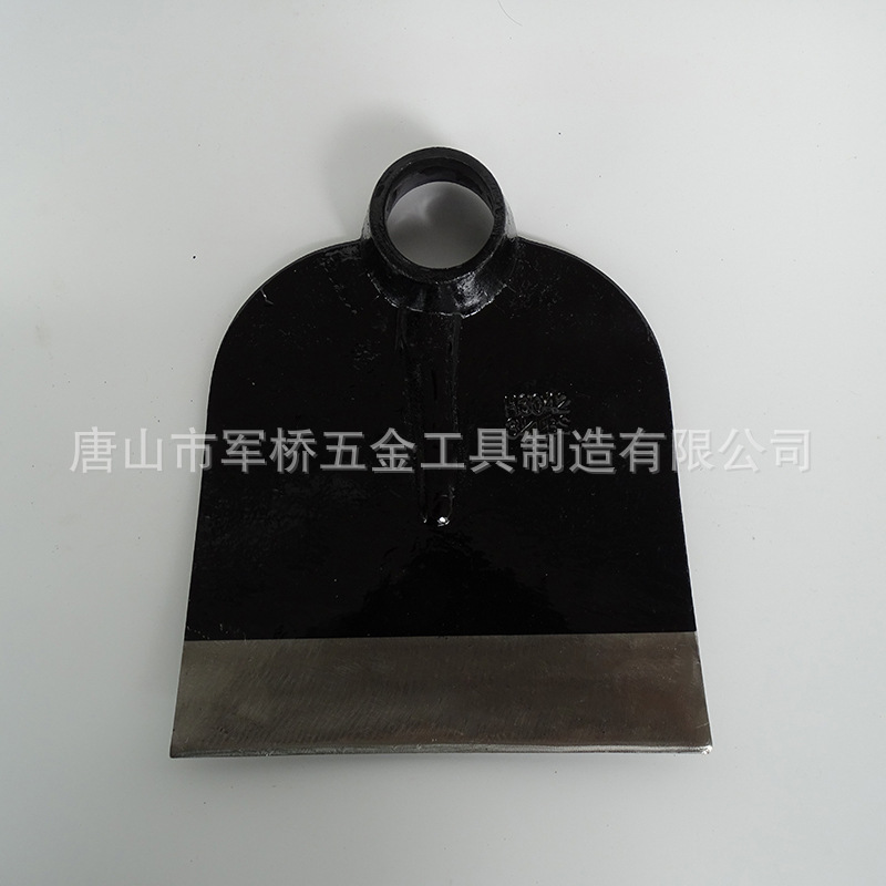 批发锄头出口东南亚市场锰钢锄头种菜挖地家用木柄锄头