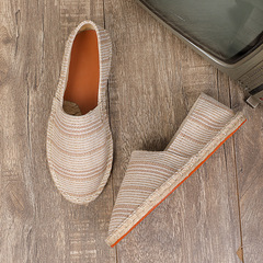 Cross-border hemp bottom shoes for men and women, hand-stitched grass-woven linen fisherman's shoes, one-piece slip-on flat shoes for wholesale.
