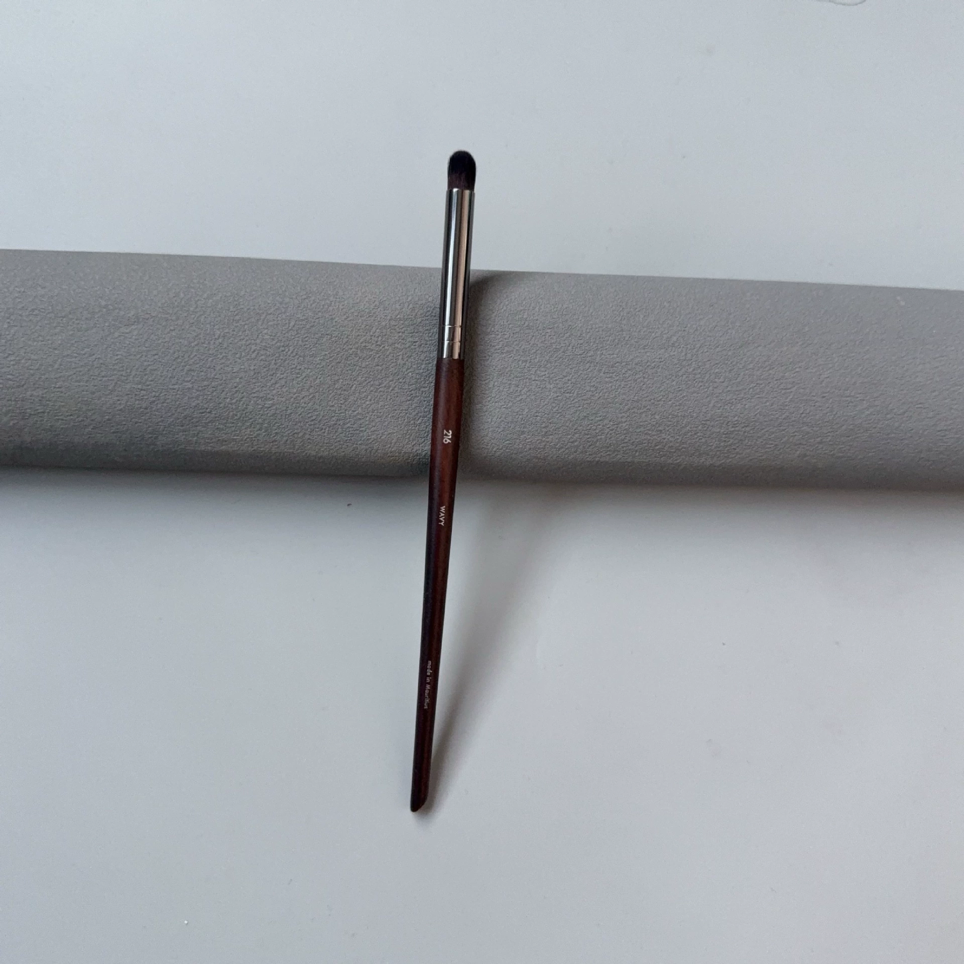 Brush, face blush, foundation, highlighter, eye pencil, full set
