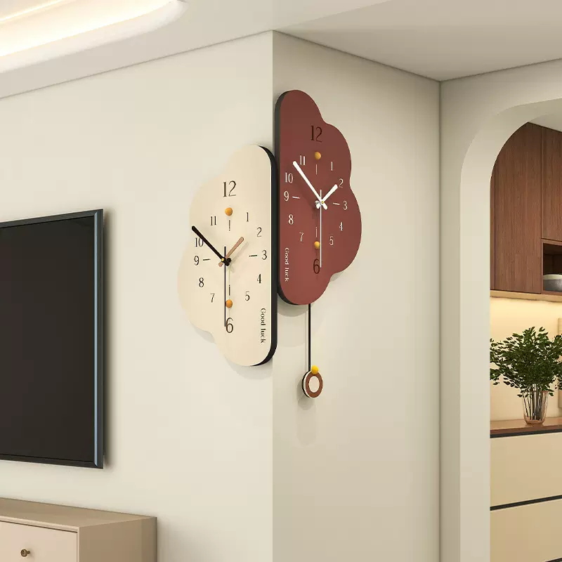 创意云朵双面钟表家用拐角转角挂钟客厅挂墙奶油风免打孔时钟静音