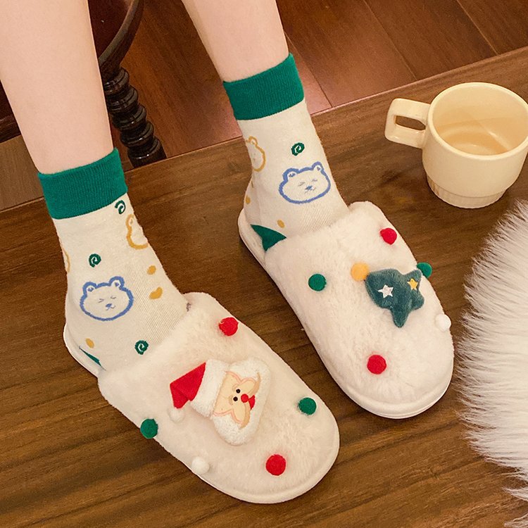 2024 Otoño e Invierno Nueva pareja Zapatillas de lana de fondo plano femenino Casa de dibujos animados forrada de lana cálido más tamaño Zapatillas de algodón