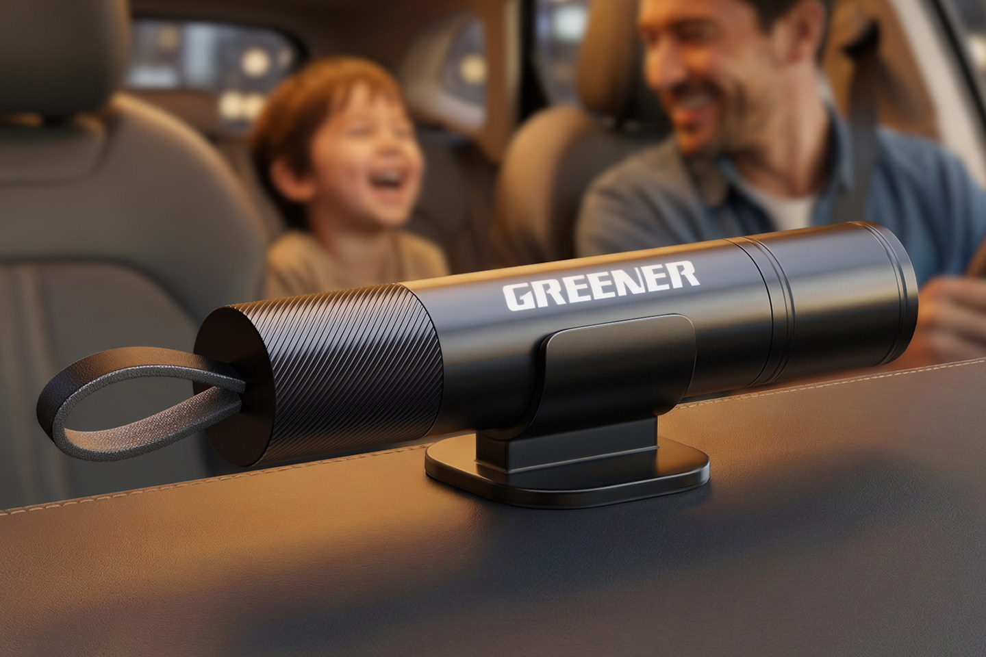 Green Forest Window Breaker Car Window Breaker with Cutter, 4-in-1 Car Hammer, Multifunctional Car Escape Tool