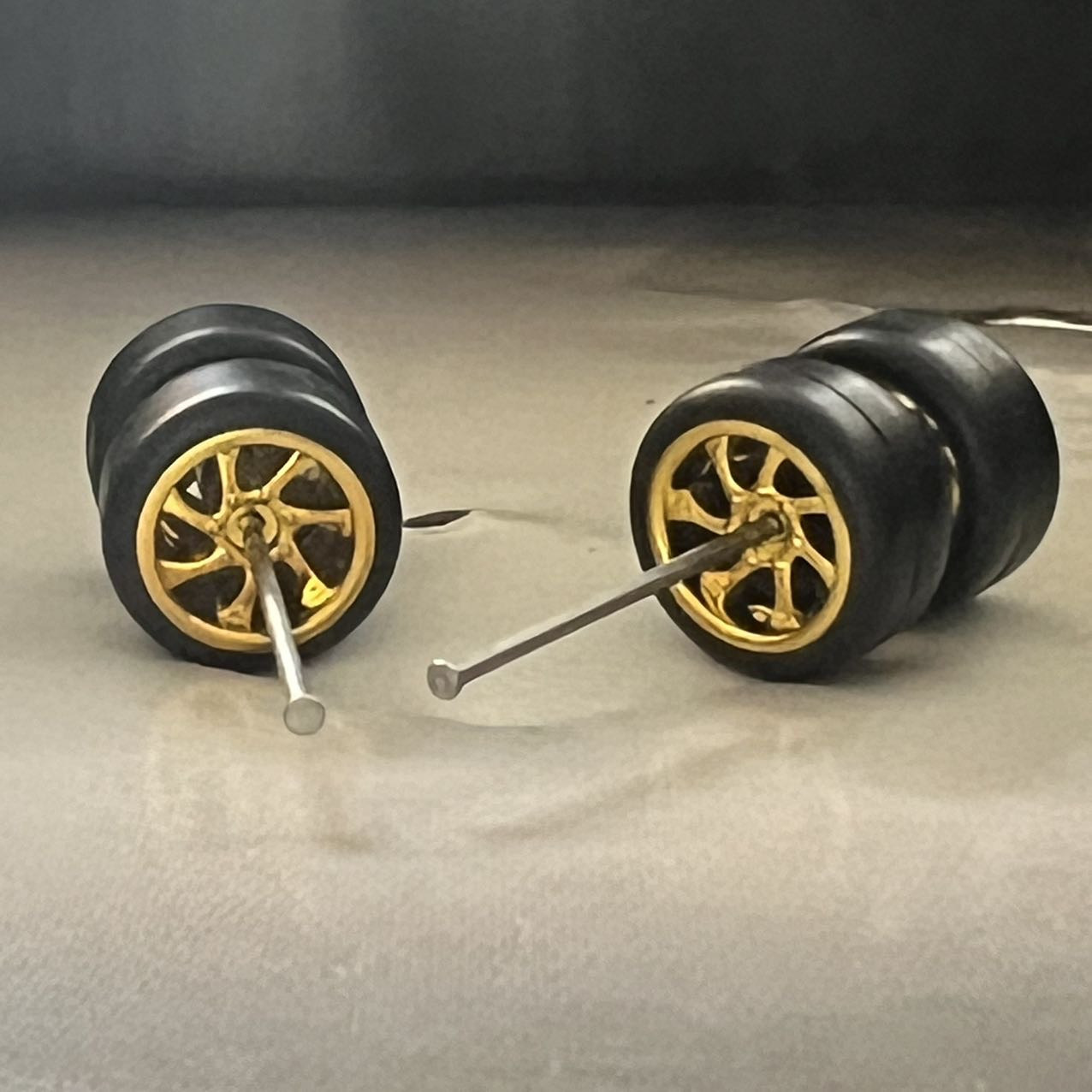 Hot Wheels Matchbox Domica 1/64 de nivel de entrada de aleación de coche modelo de modificación de la rueda de goma del neumático de goma cubo de la rueda