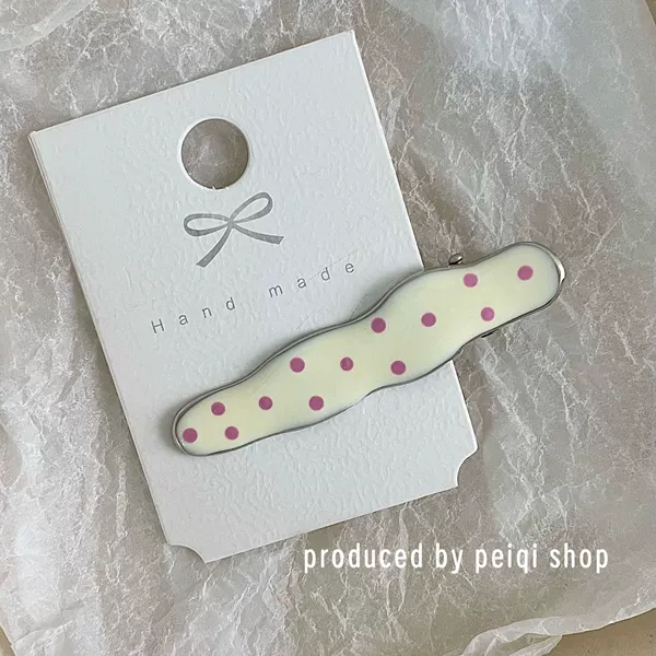 Oil dripping pink polka dot willow leaf clip