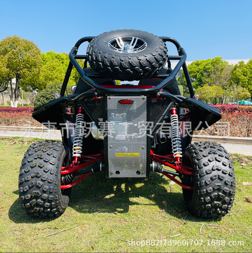 Fabricantes de 300CC karting motocicleta de cuatro ruedas 300CC refrigerado por agua suspensión independiente todo terreno UTV