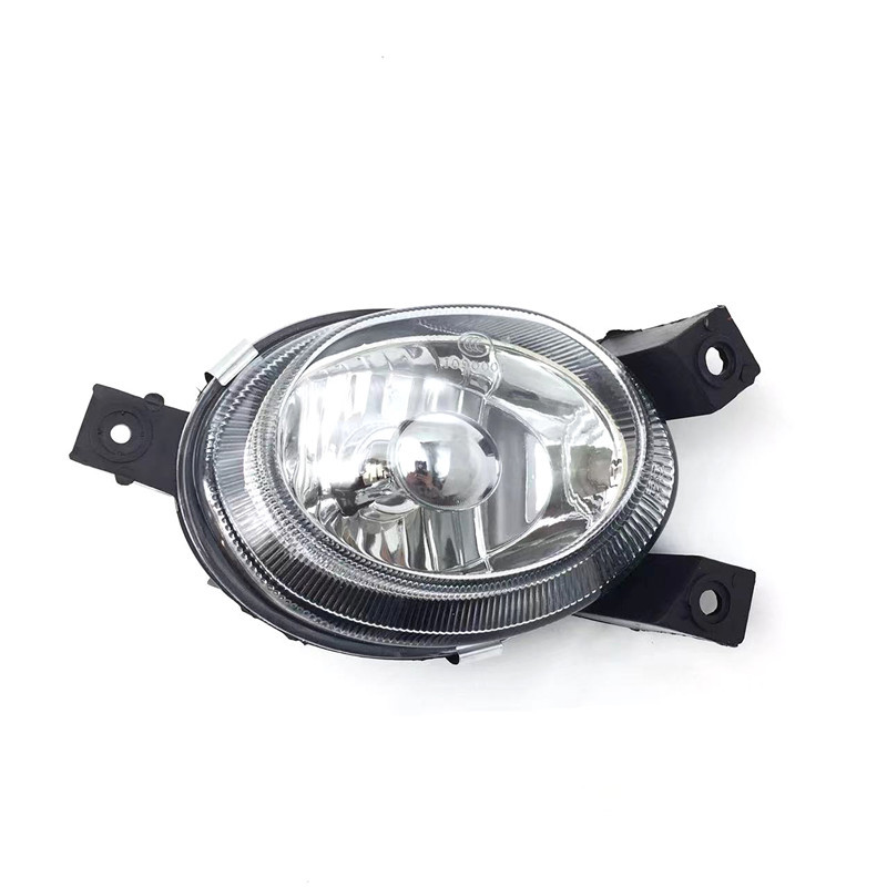 Applicable to Buick Excelle fog lamp assembly front anti-fog lamp assembly bumper lamp 03-16 New Excelle fog lamp