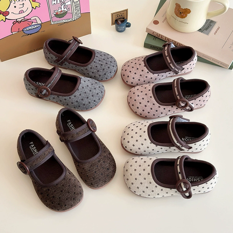 Девочки Мэри Джейн обувь весна 2025 новая детская обувь маленькая девочка мягкая подошва удобная обувь принцессы корейская версия темперамента