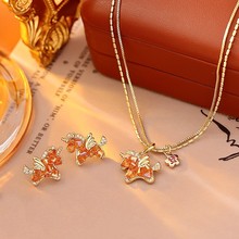 ����ˮ�����ǫF�����Ф�R�߼��Еr�о��°ٴ��W�t��Ů�L��