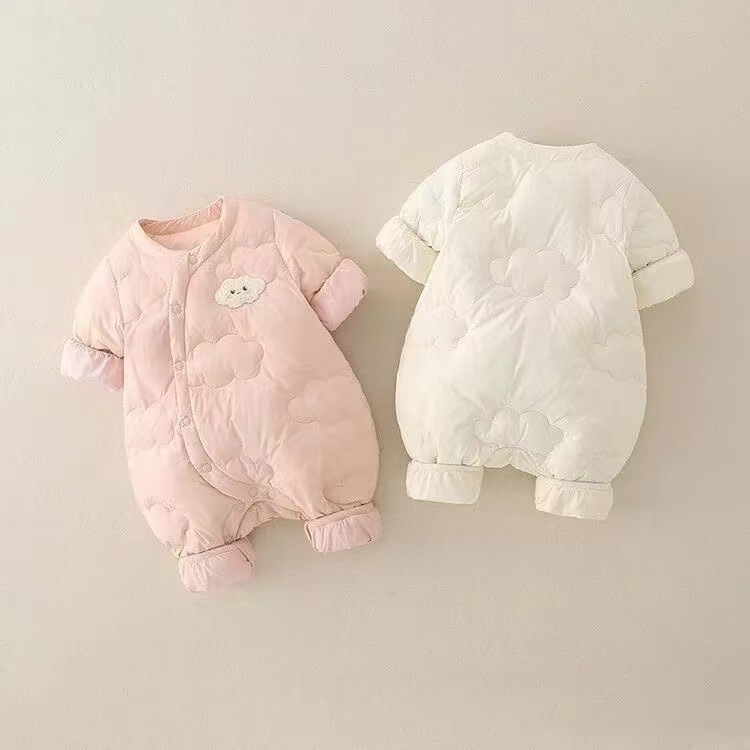 女宝宝加棉连体衣冬季婴儿加绒满月新生婴儿外出抱衣爬服保暖哈衣
