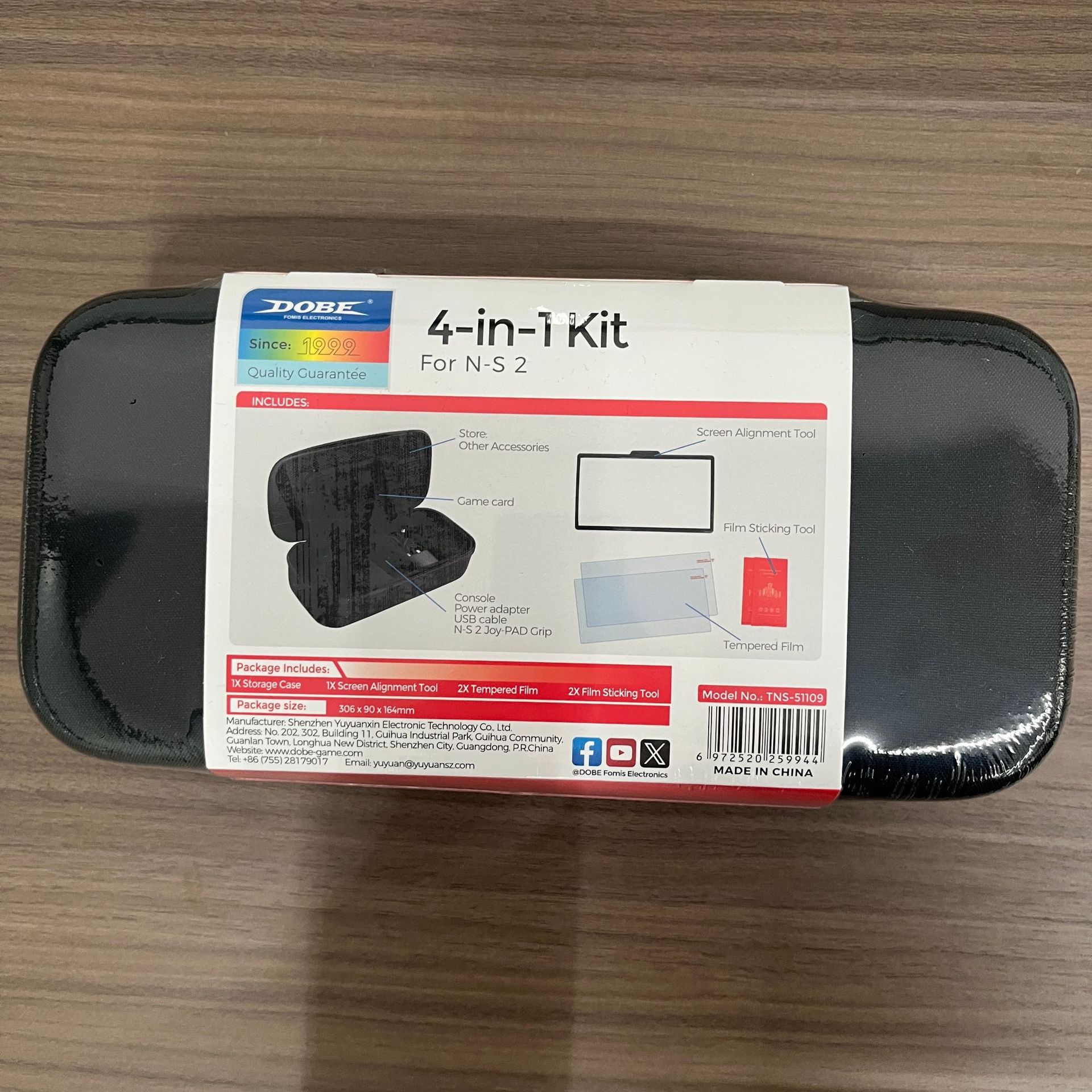 Switch 2nd Gen Ana Konsol Saklama Çantası NS2 Ekran Temperli Cam Film Uygulama Aracı İle 4 In 1 Set TNS-51109