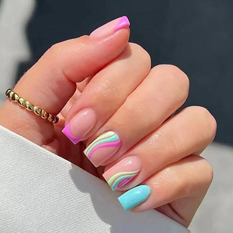 Internet Celebrity European and American Colorful Popular Stylish Lines Export Wearable Nails Removable Fake Nail Patches Factory Direct Sales Batch