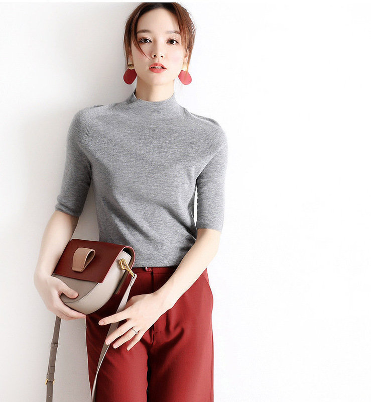 Fine stretch half sleeve knitted sweater