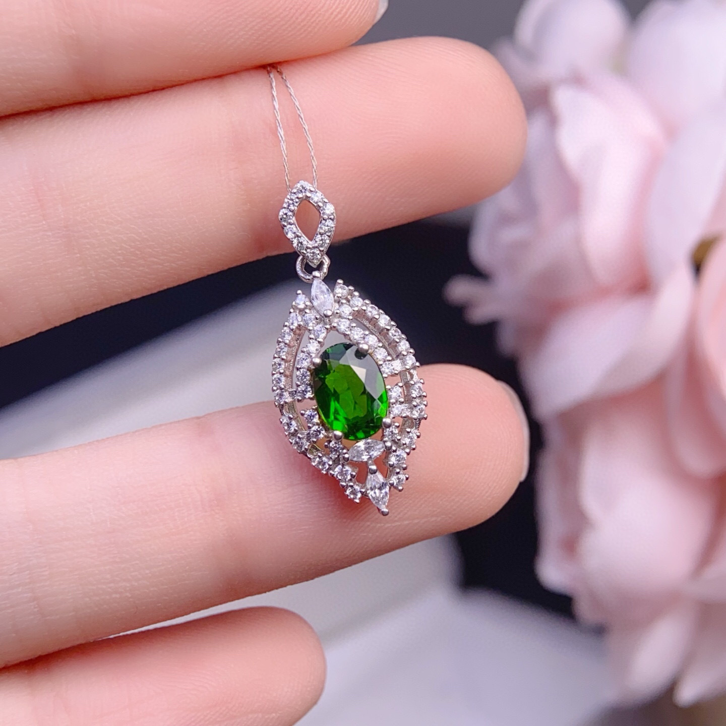 Organic pendant
