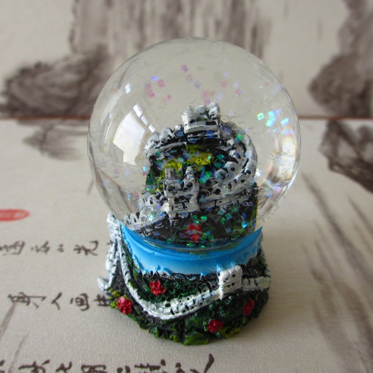 Micro-Landscape Great Wall Crystal Ball Ornaments Tourist Attractions Commemorative Gifts Home Decoration Resin Craftsmanship