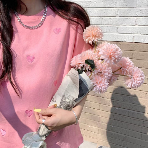 Women's Short Sleeve T-Shirt 2025 Summer Outfit Trendy Crew Neck Heart Embroidery Loose Korean Style Top