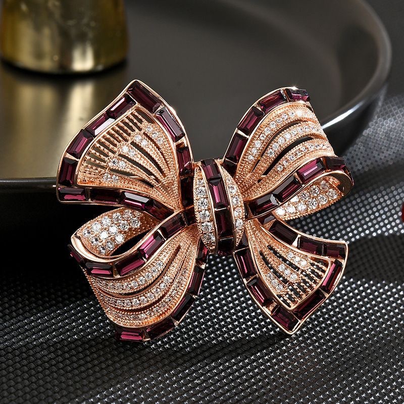 Alloy, Rhinestone Material Bow Knot Pattern Unisex Gender Retro Pin Bow Knot Alloy Rhinestone Plating Unisex Corsage