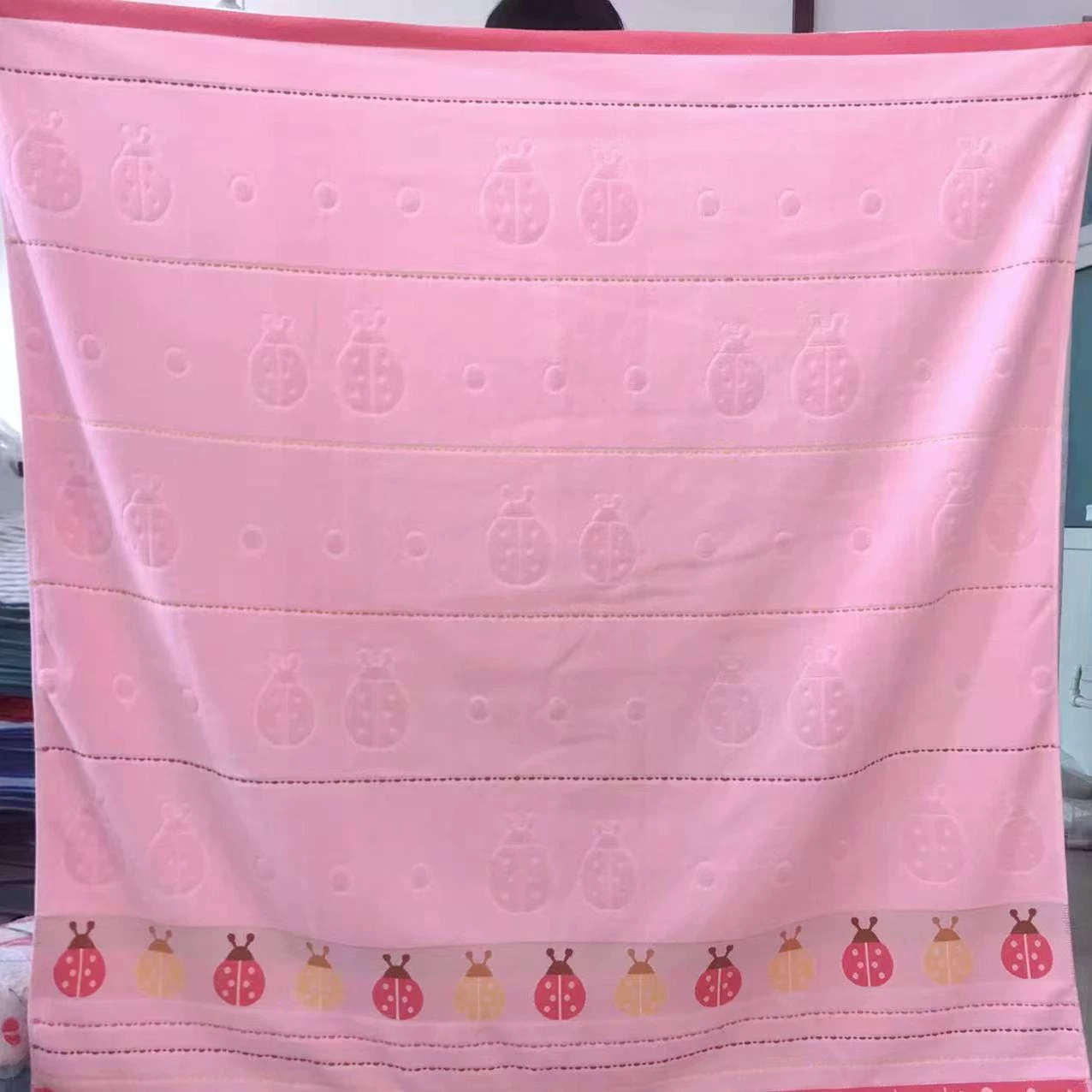 Cotton cartoon children's soft bath towel for kindergarten, wholesale