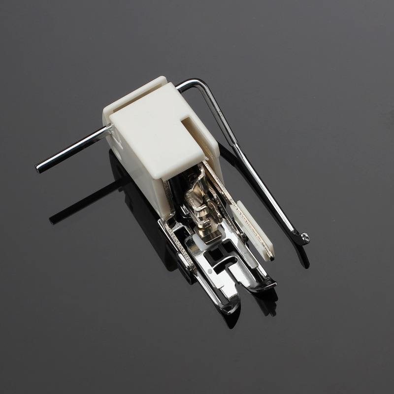 家用多功能缝纫机使用配件工具绗缝同步送料压脚214875014带导杆