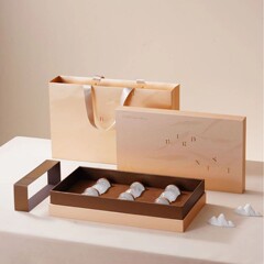 新商品の高級新鮮な煮込みツバメの巣のギフトボックスの空き包装箱は文字のロゴの店名を作ることができます。
