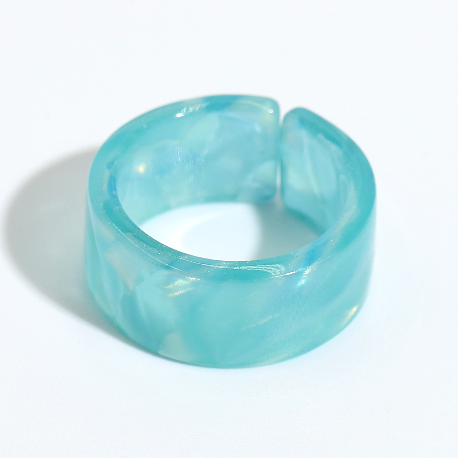 Retro Incomplete Circle Resin Ring display picture 12