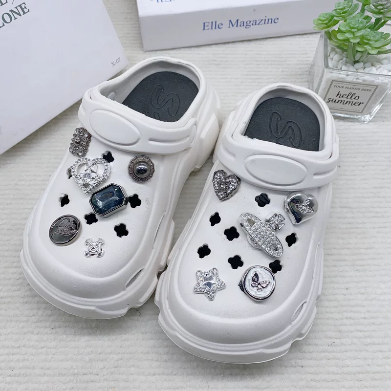 Footwear buckle, removable accessory, DIY