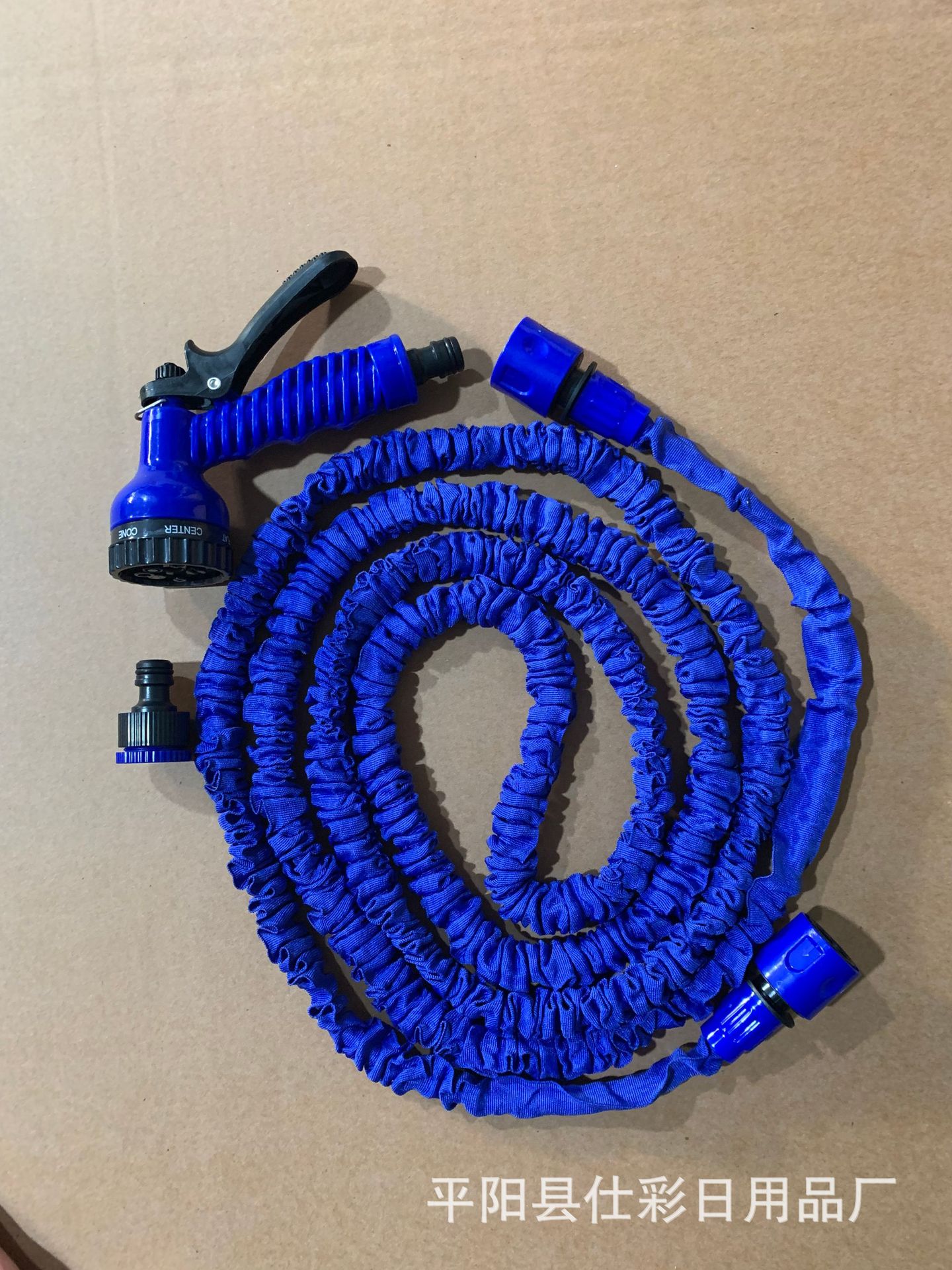 伸缩水管蓝色.jpg