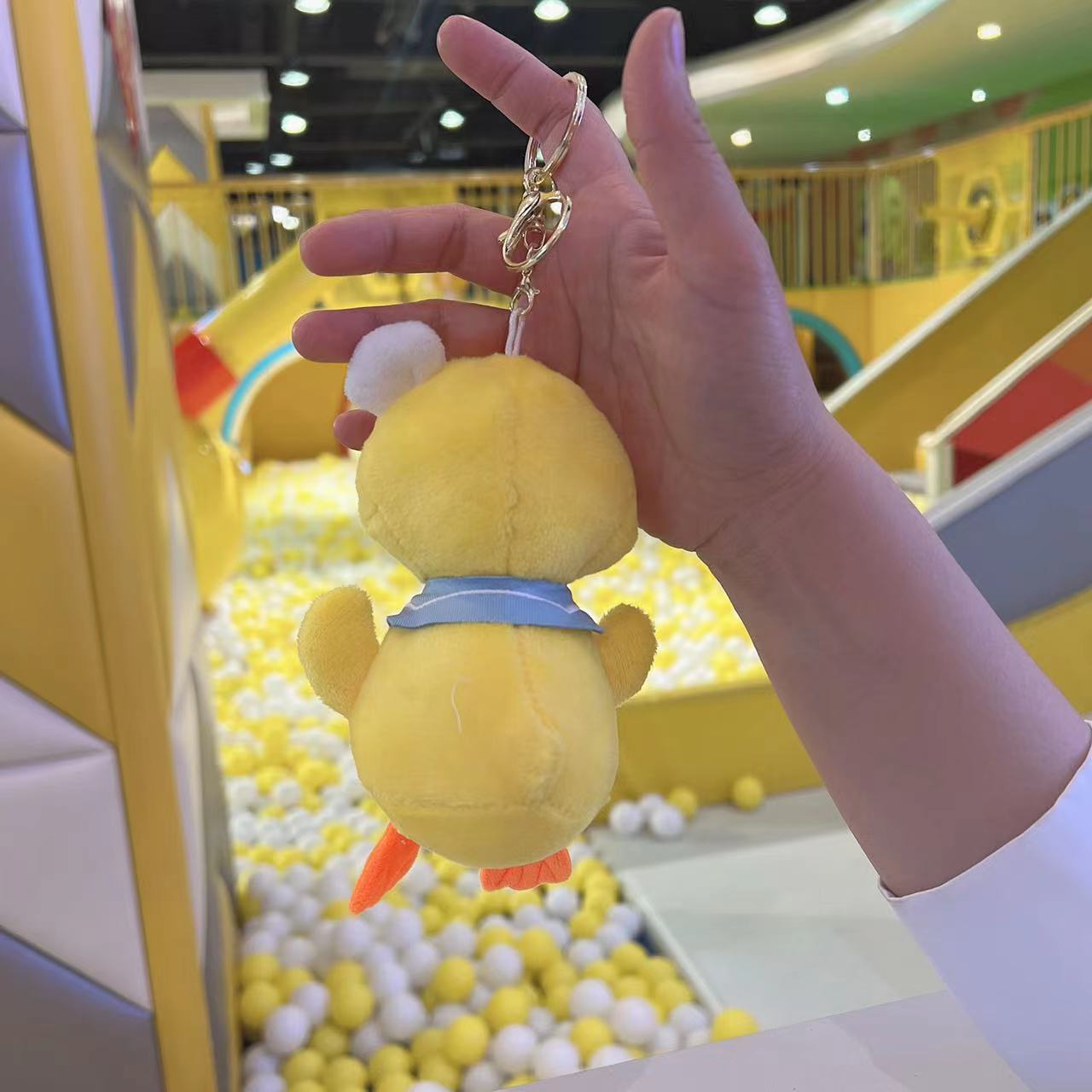 Tiktok viene en pato llavero muñeca bufanda pato muñeca felpa colgante bolsa colgante al por mayor