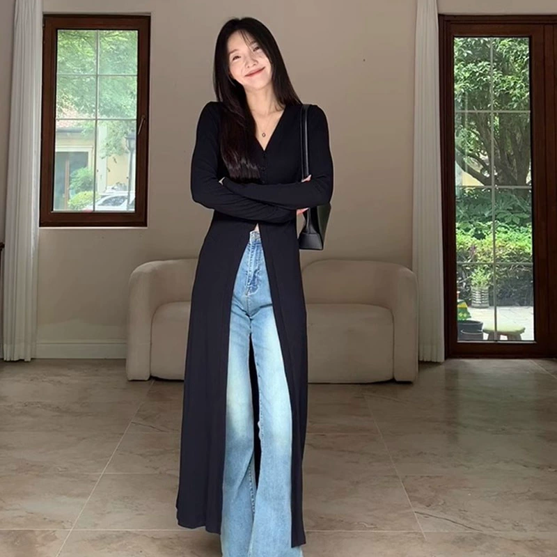 Официальная картина реальная цена солнцезащитного пальто женский кардиган летом тонкий дизайн, нишевый темперамент черный V-образный воротник с длинными рукавами