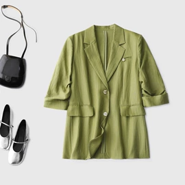 休闲裤;女式衬衫;女式T恤