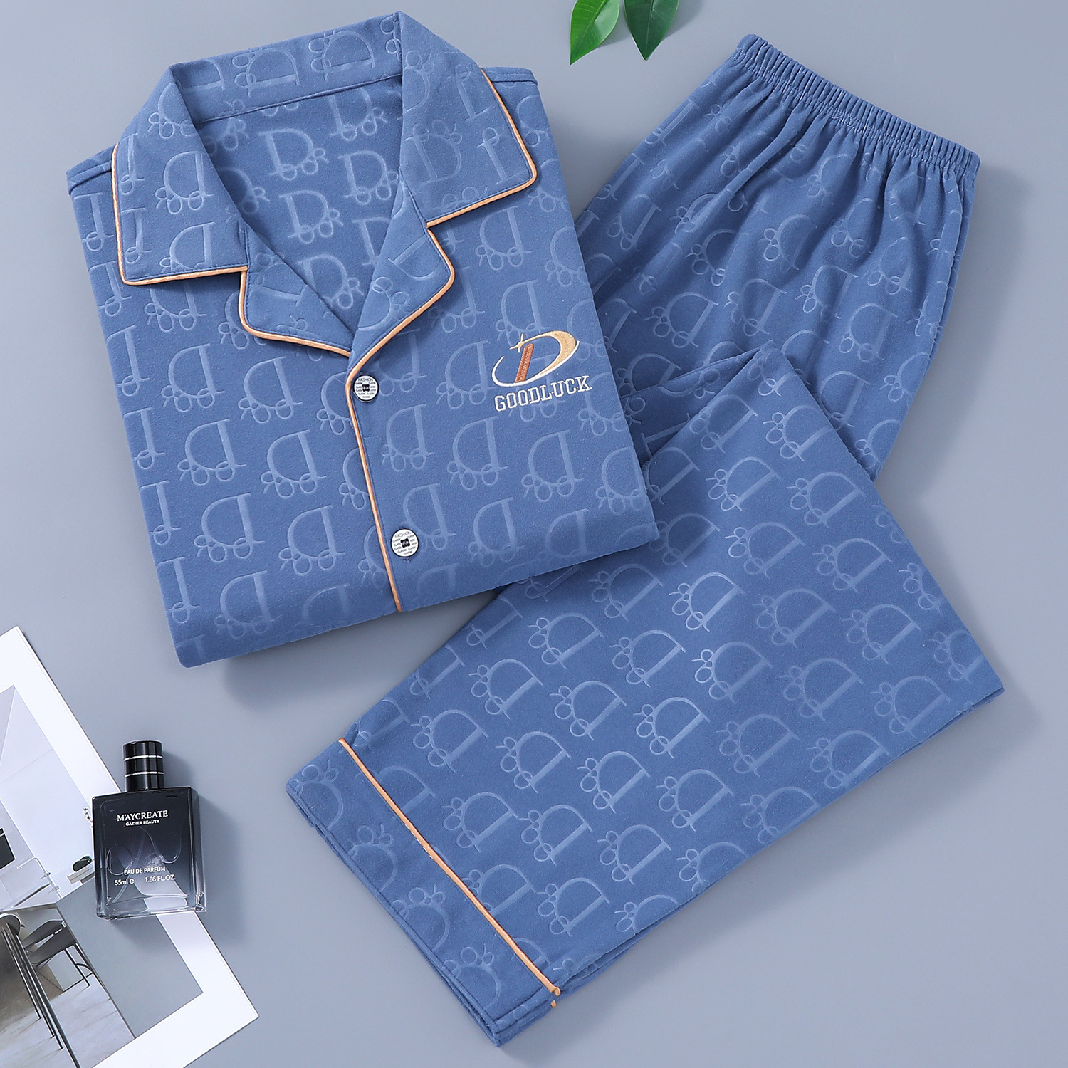 Derong Pajamas Men's Autumn and Winter 2025 New Spring Autumn Winter Thin Velvet Thickened Warm Loose Home Clothing Set