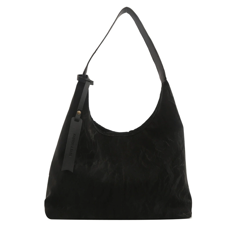 One-shoulder underarm bag, capacious summer style, universal design