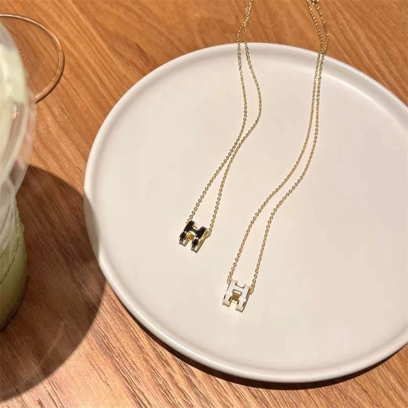 H буква ожерелье серьги трансграничные летняя цепочка ключицы кулон свет роскошный костюм ниша дизайн чувство 2024 Новинка