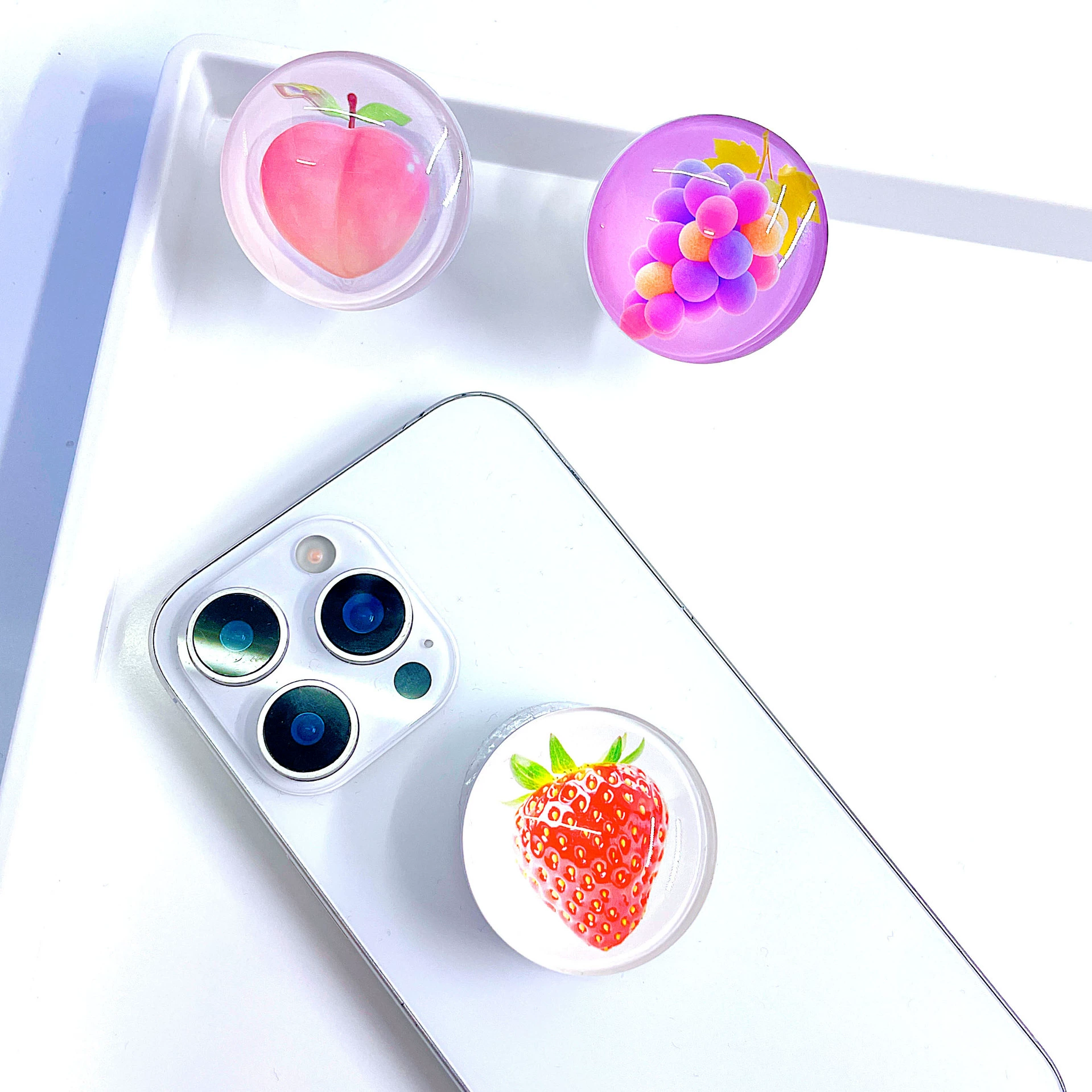 [Orchard Light Picking] Новый милый ягодный персиковый сладкий мобильный телефон, ленивая настольная подставка, противоскользящая подушка безопасности, съемная, готовая к отправке на складе