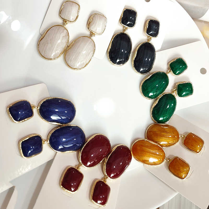 Fashion Geometric Acrylic Pendant Earrings for Women Versatile Earrings Gold Multi-Color Inlaid Vintage Acrylic Earrings