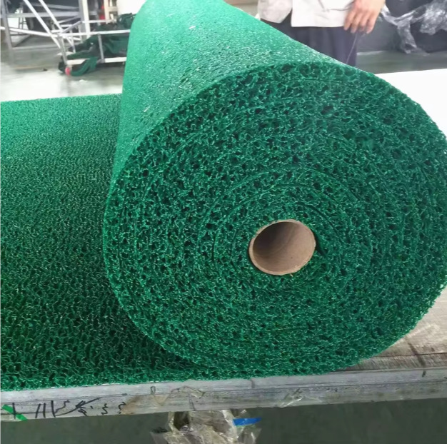 Cross-Border Popular High-Cost Performance Gold Mining Carpet Gold Mine Rug Rubber Miner Moss Water Gate Outdoor Lawn Grass
