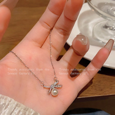 small pieces of silver love necklace for women light luxury minority cold style sweater chain high sense all-match super hot ornament wholesale Application Scenario