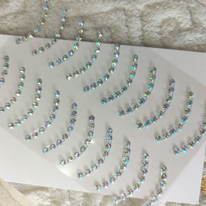 Mermaid Pearl ~ facial creative jewelry decorative Pearl bright diamond eye makeup tear Diamond stickers children bridal stage makeup Mermaid Pearl ~ facial creative jewelry decorative Pearl bright diamond eye makeup tear Diamond stickers children bridal stage makeup