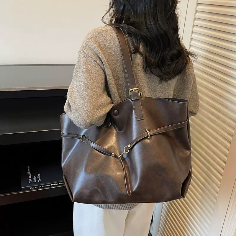 美拉德复古棕色腋下包包女2025新款潮时尚通勤托特包百搭单肩包