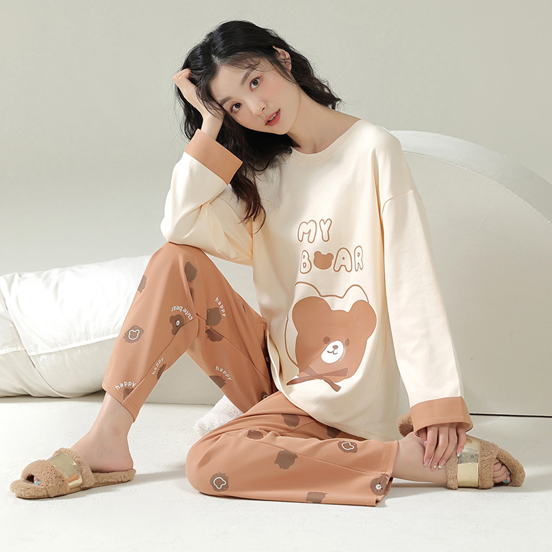 살구색 곰